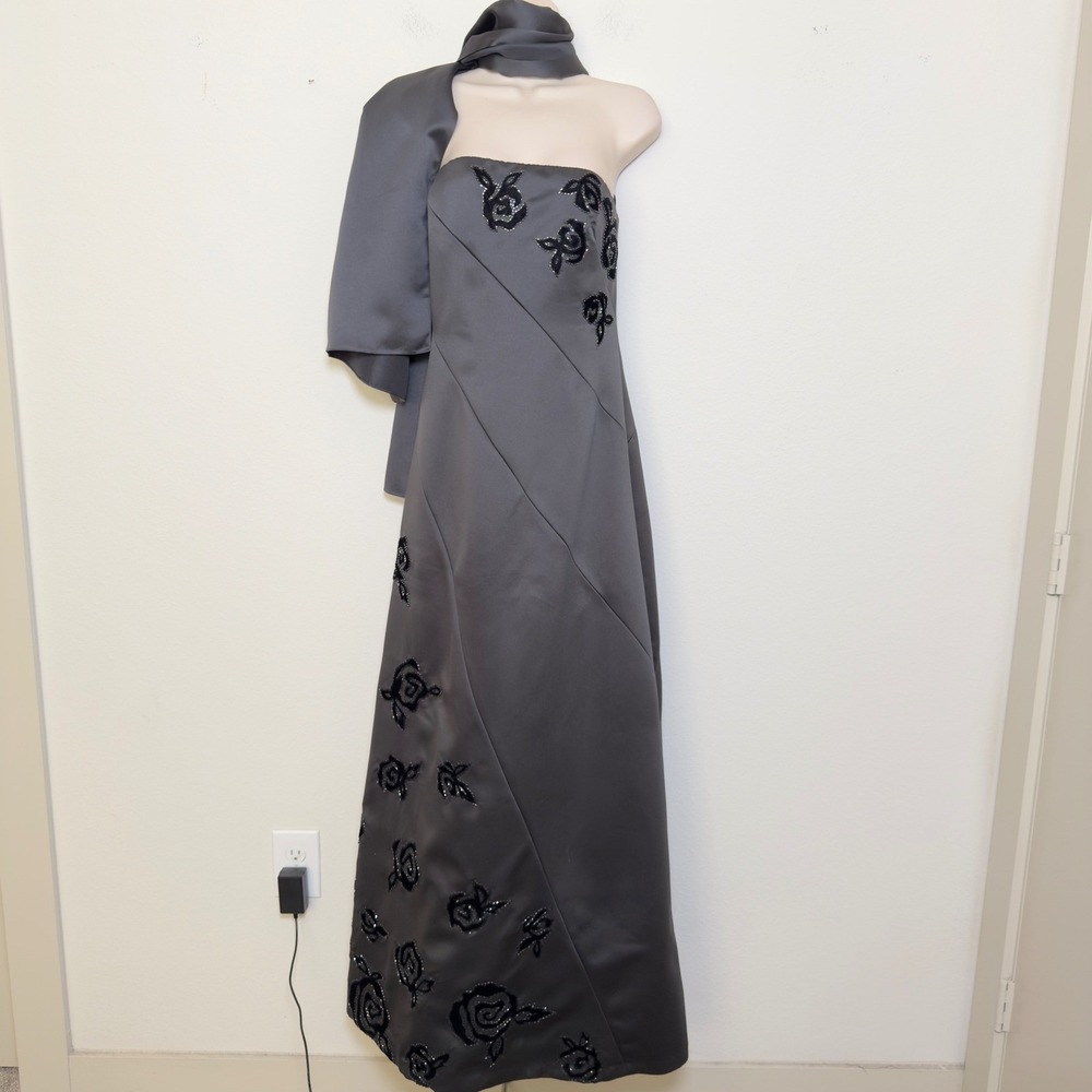 Kay Unger New York Women Formal Gown 10 Gray Velvet Paisley Beaded Satin Evening